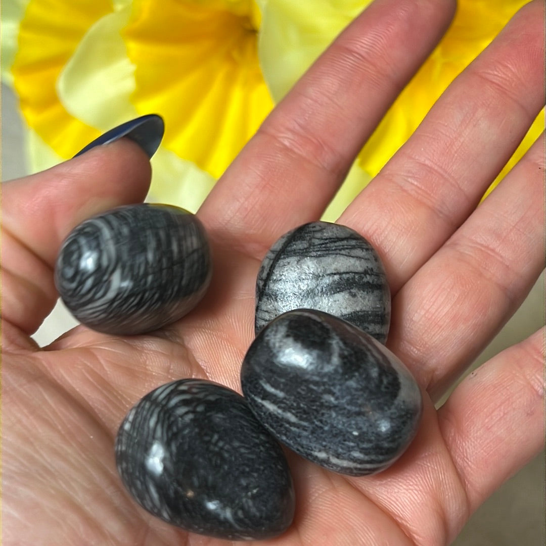 Net Jasper Tumble polished tumblestone