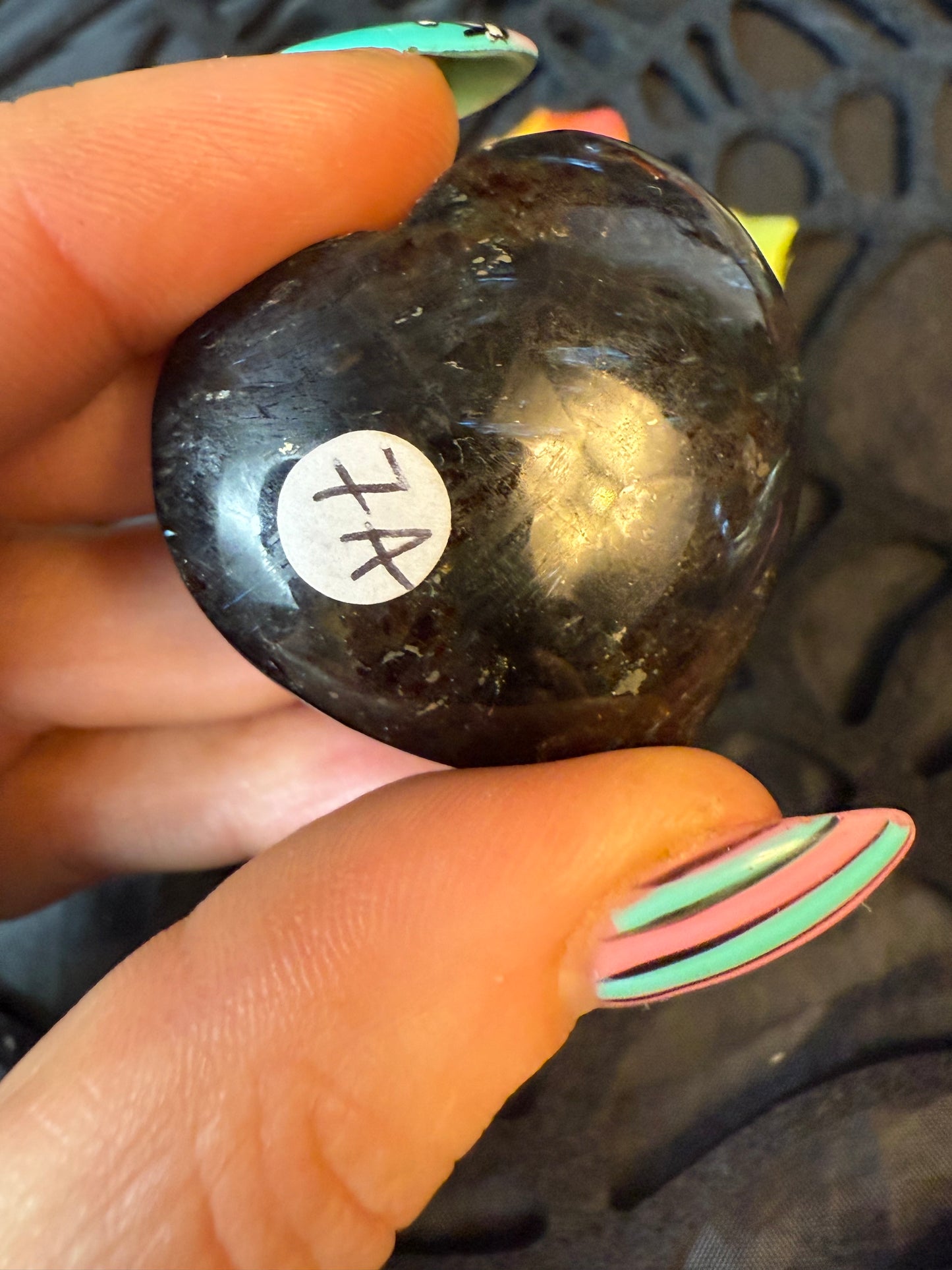 Arfvedsonite Heart