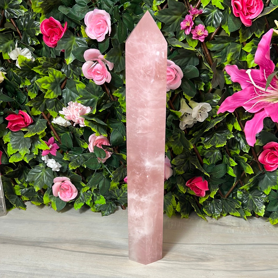 Rose Quartz XL Tower Point 5.6KG