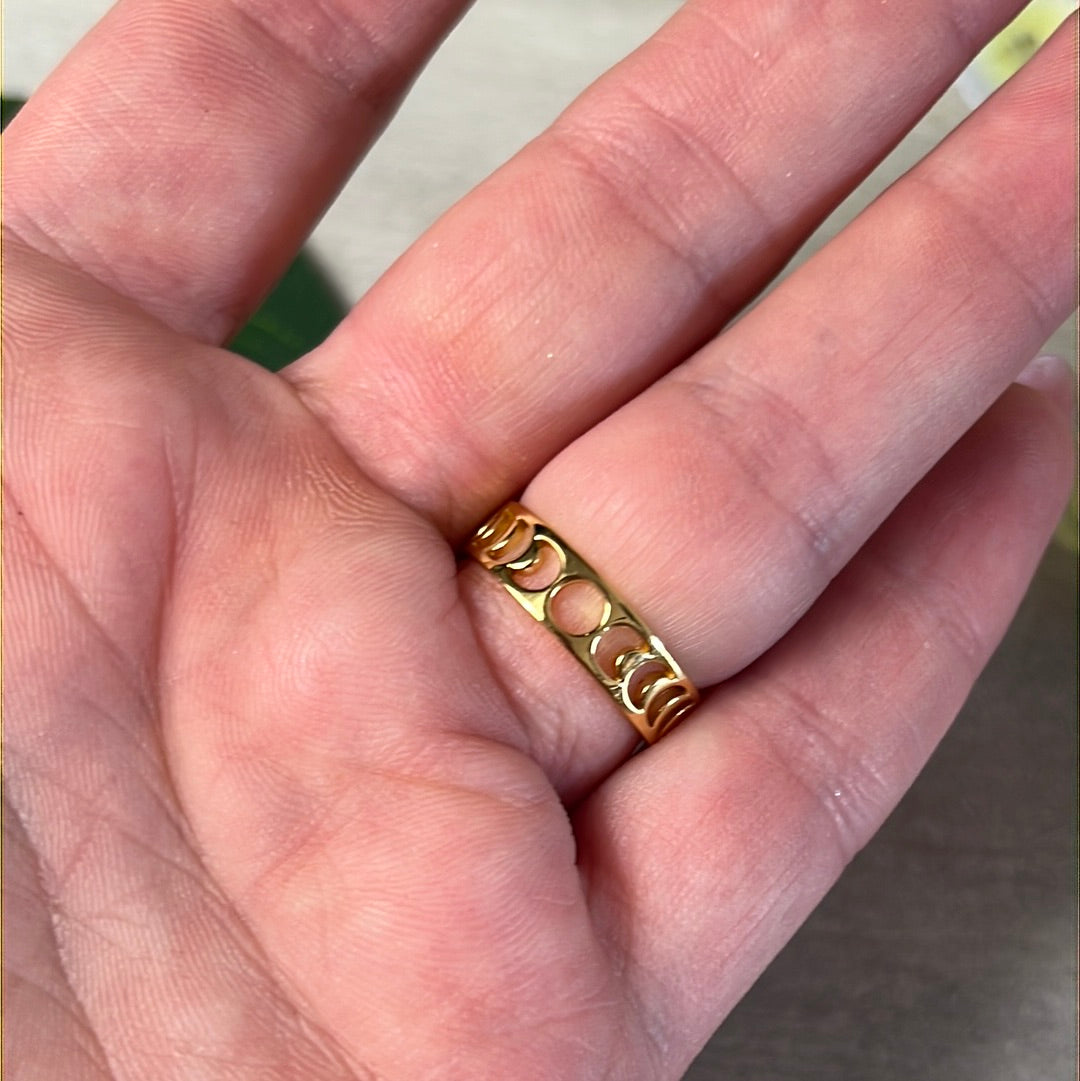 18K Gold Lunar Moon Phase Ring
