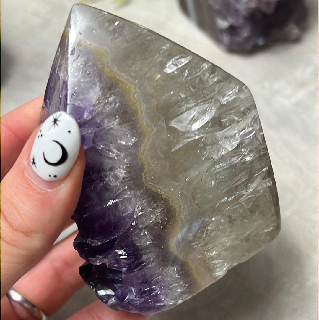A Amethyst Agate Tower Points