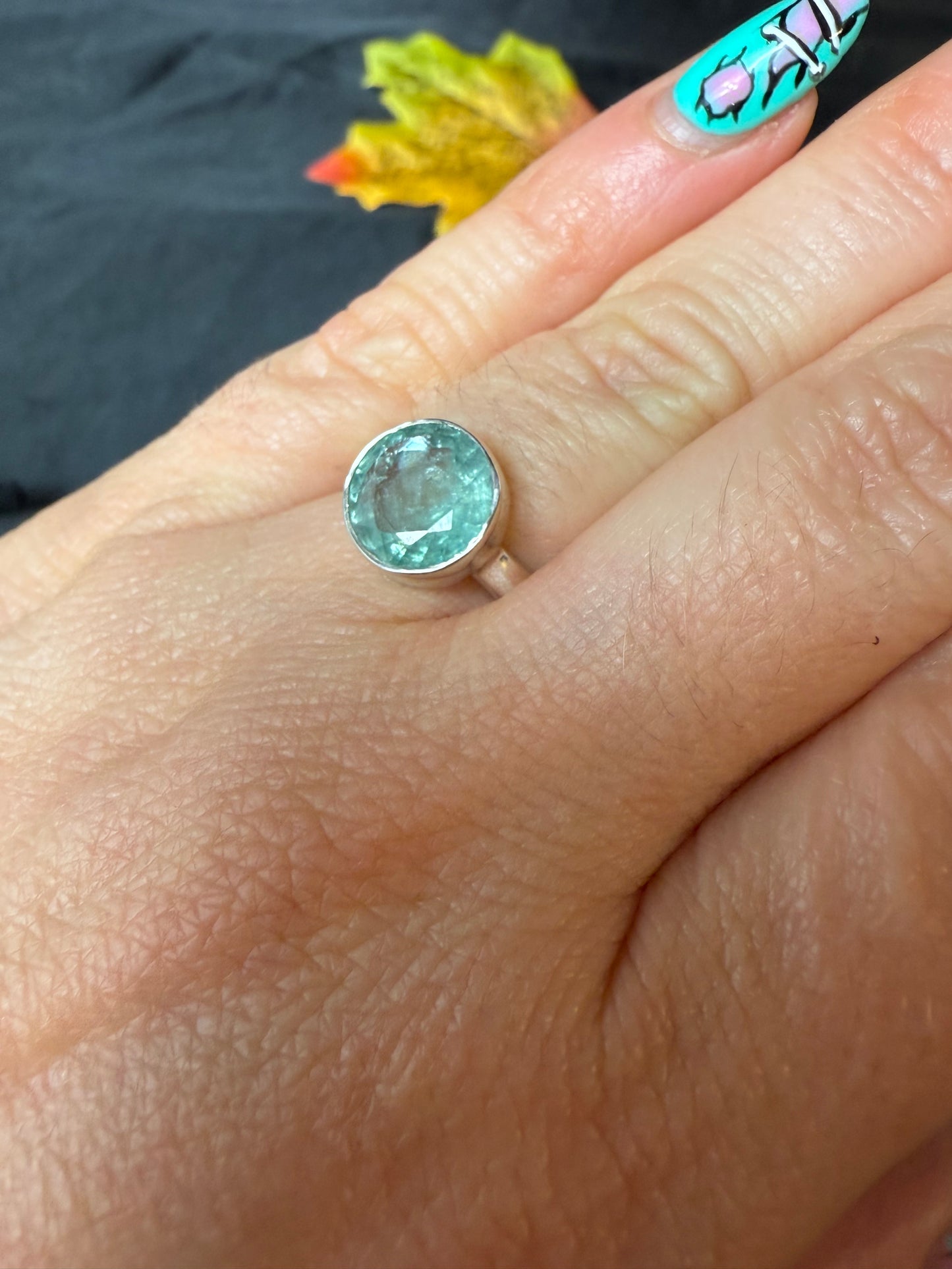 Green Kyantie 925 Ring - Size L - L 1/2