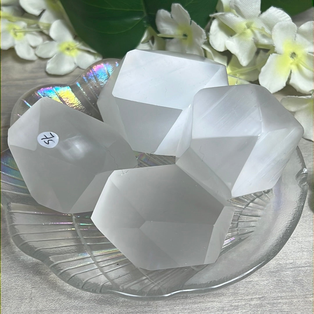 Selenite Chunks / Freeforms