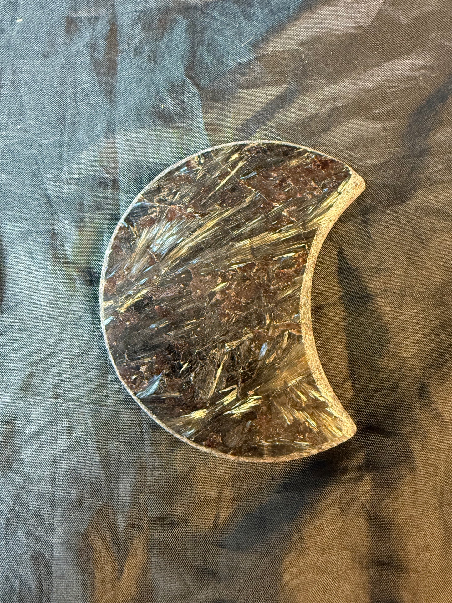 Arfvedsonite Moon