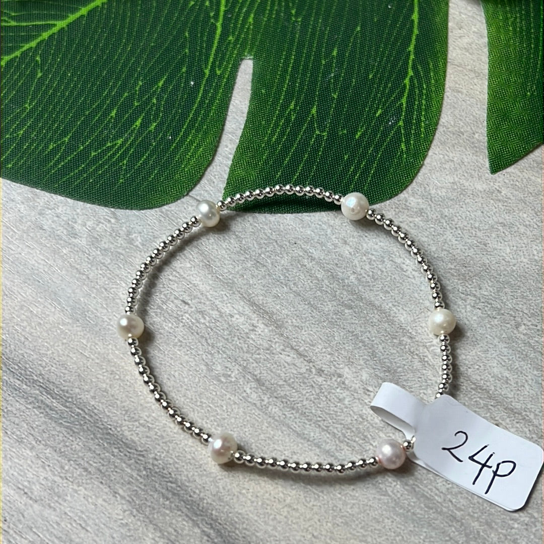 Freshwater Pearl 925 Sterling Silver 6’’ Elastic Bracelet - 6 Medium Pearls