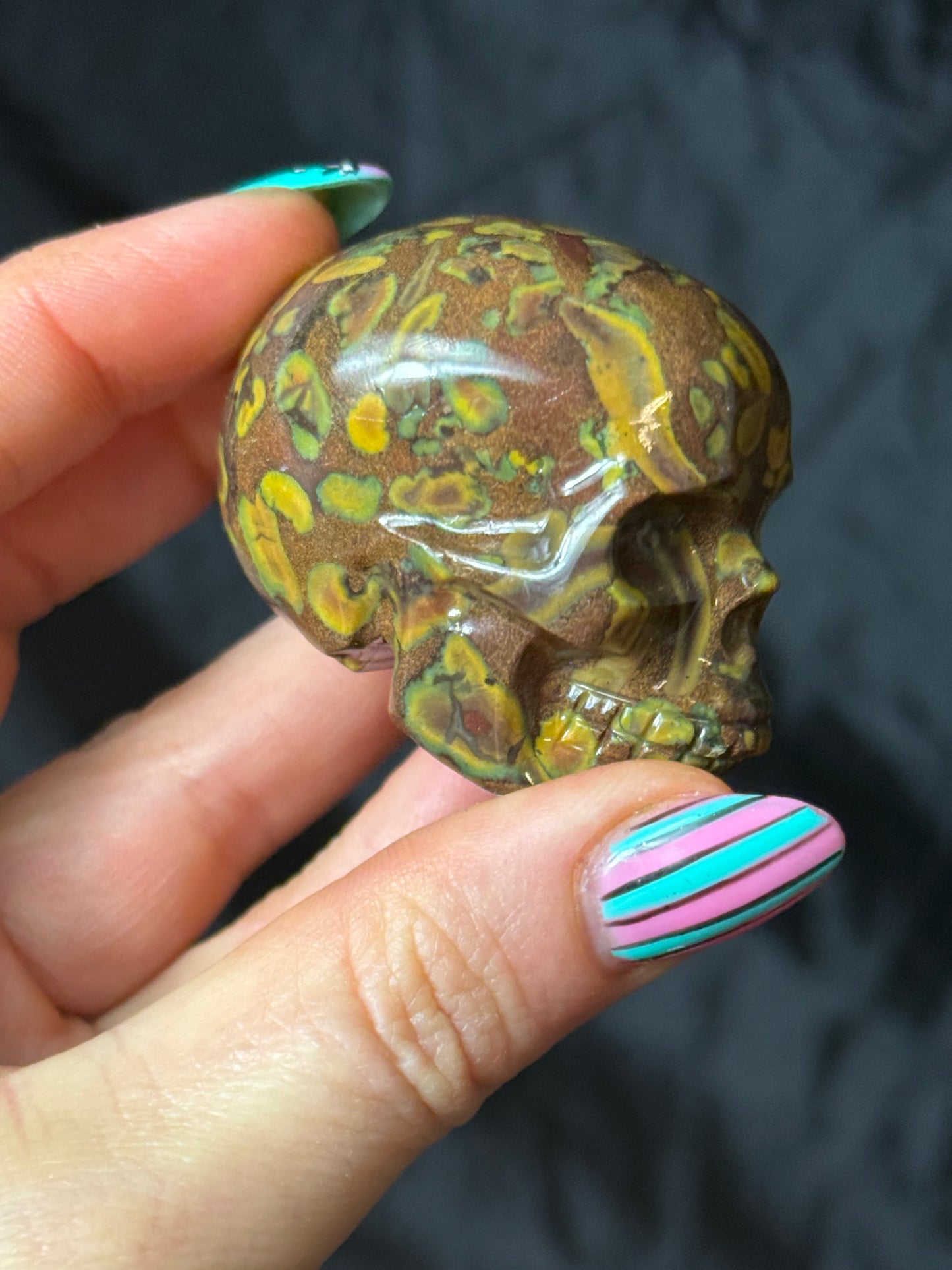 Fruit Jasper Skull
