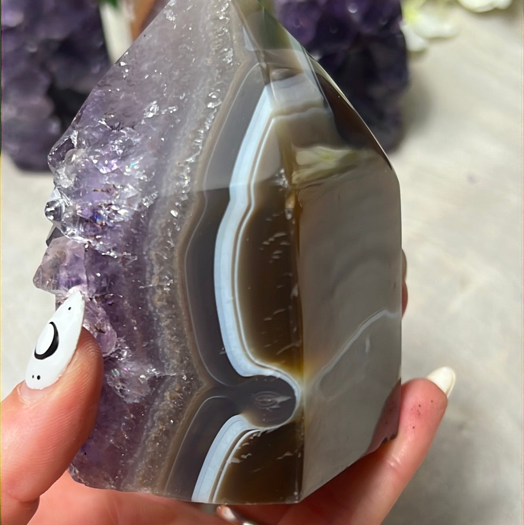 A Amethyst Agate Tower Points