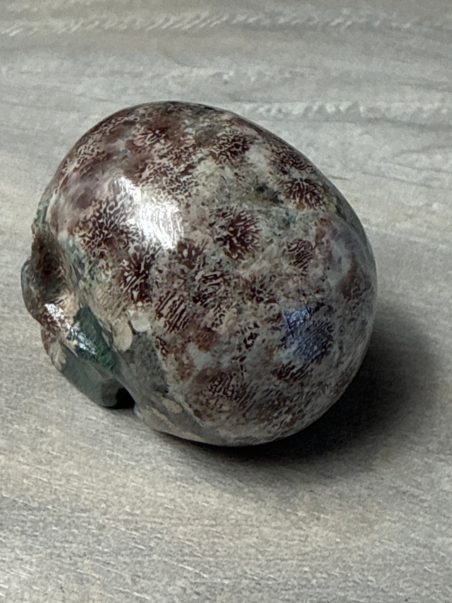 Rhyolite flower in African green jasper Skull