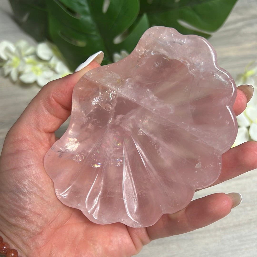 Rose Quartz Shell / Charging Bowl