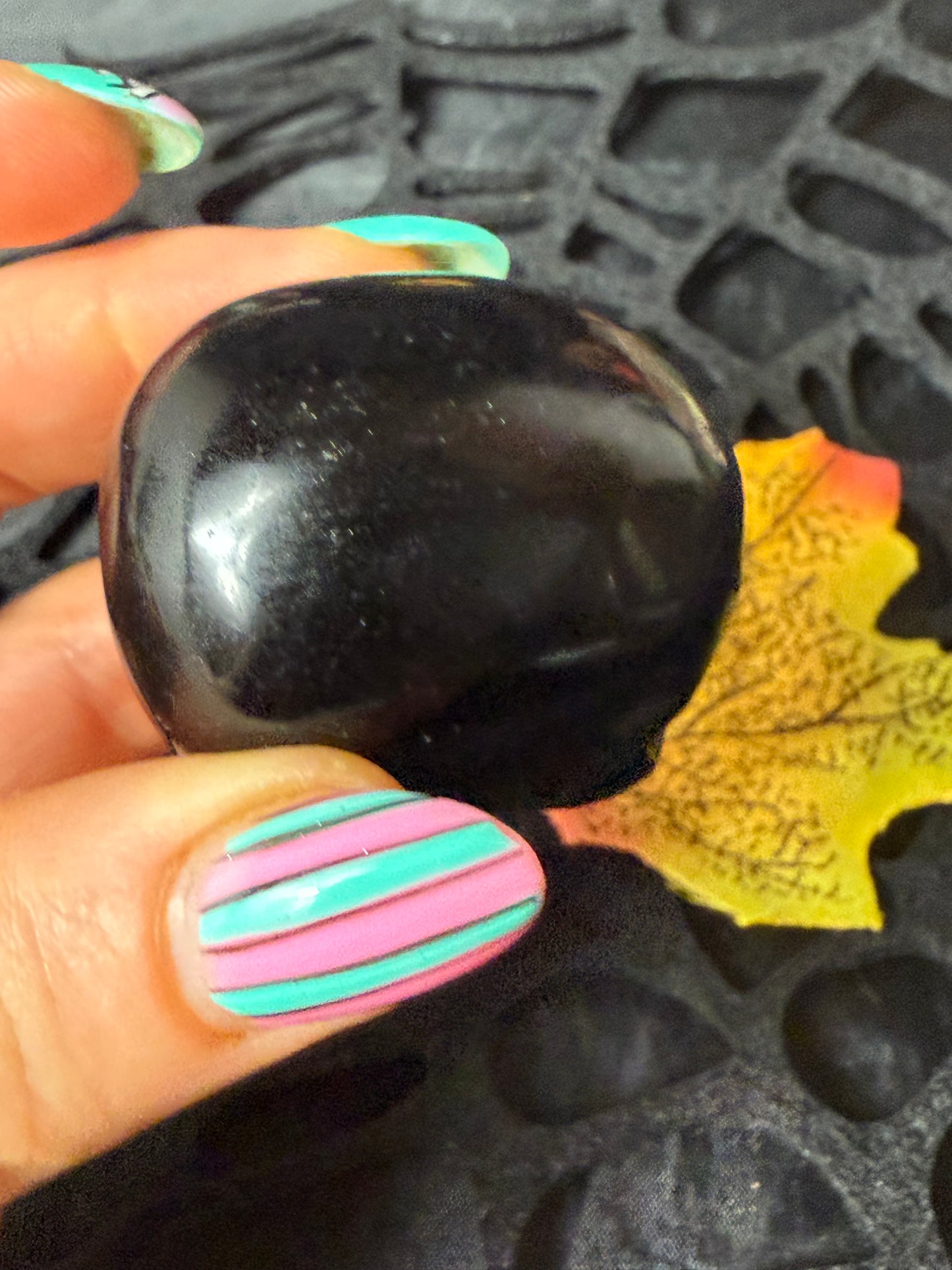 Obsidian Skull