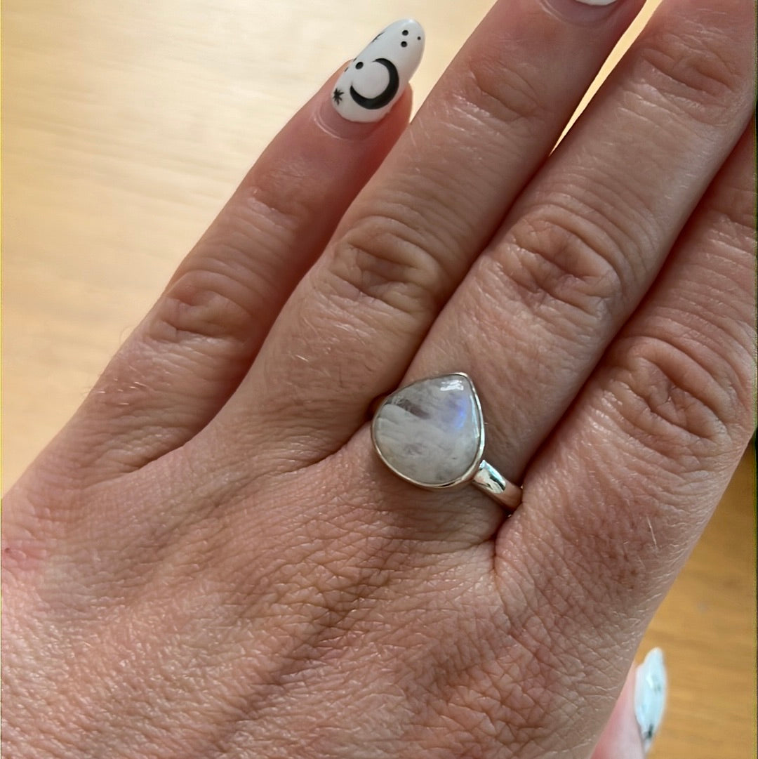 Rainbow Moonstone 925 Sterling Silver Ring - Size P 1/2