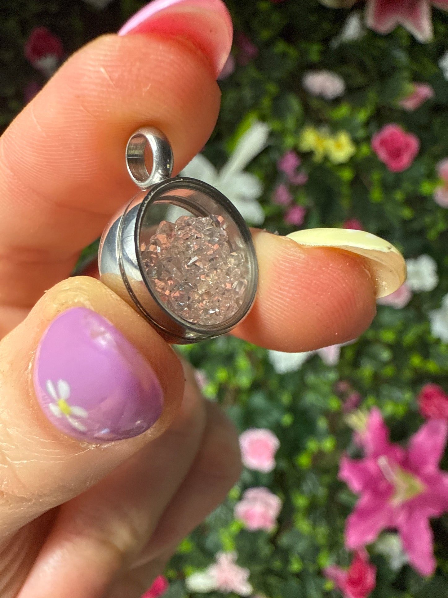 Herkimer in mini glass seal