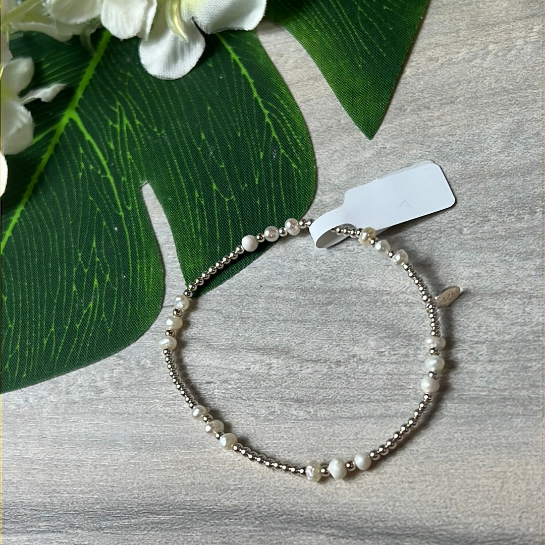 Freshwater Pearl 925 Sterling Silver Elastic Bracelet - 18 Pearls