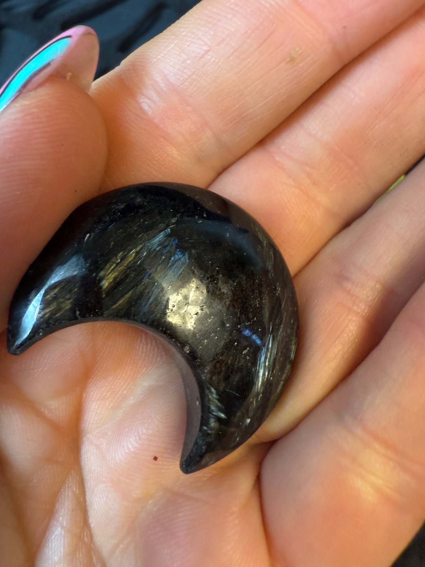 Arfvedsonite Moon