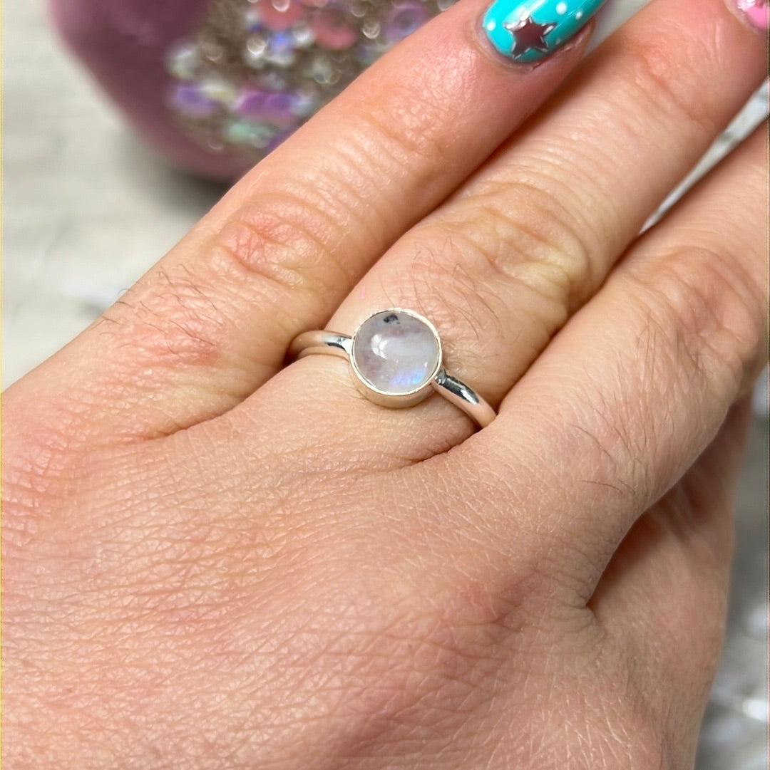 Moonstone 925 Sterling Silver Ring - Size K 1/2