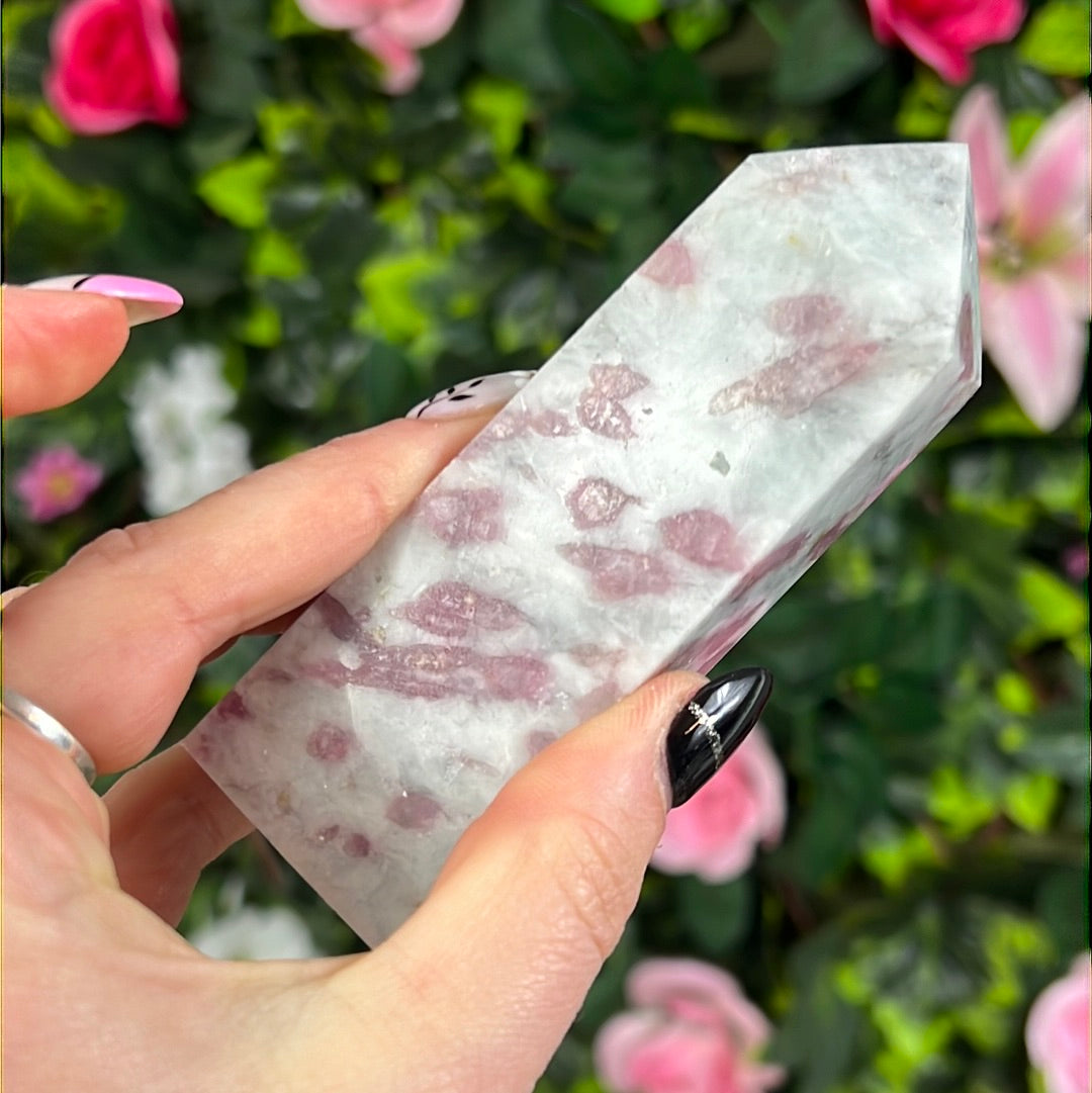 Pink tourmaline and aquamarine Towers Tower Point
