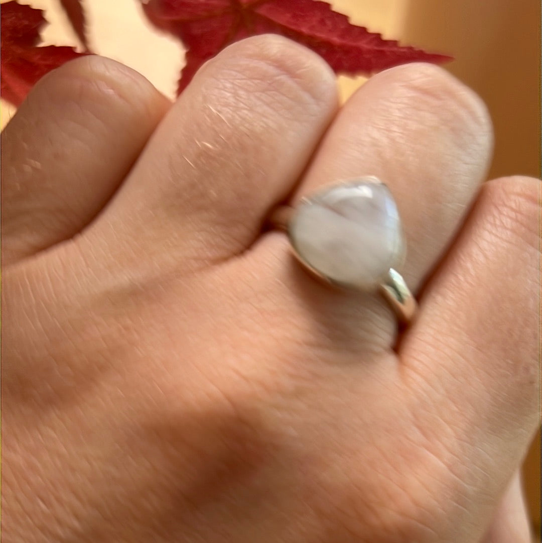 Rainbow Moonstone 925 Sterling Silver Ring - Size P 1/2