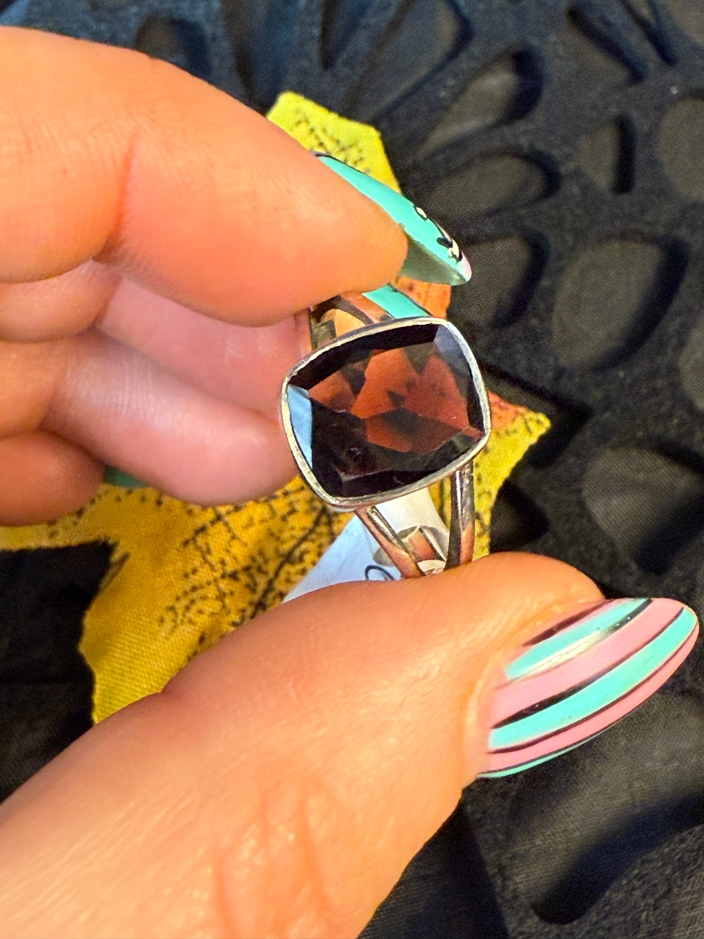 Garnet statement Facet 925 Silver Ring - Size R 1/2 - S