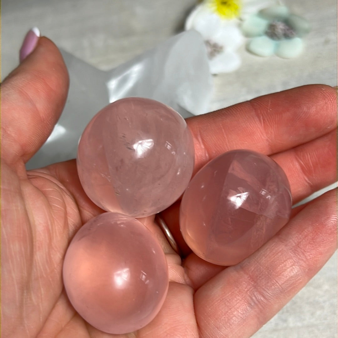 Chunky Star Rose Tumble polished tumblestone