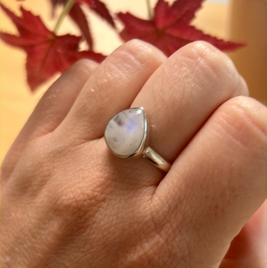 Rainbow Moonstone 925 Sterling Silver Ring - Size P 1/2