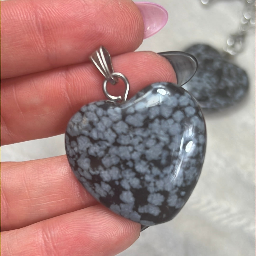 Snowflake Obsidian Heart / Keyring
