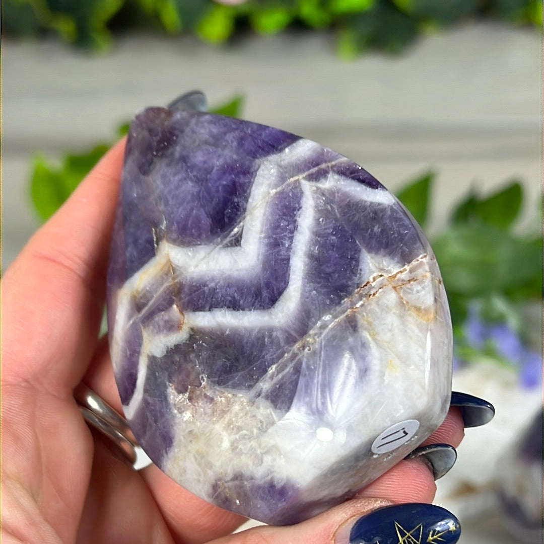 Amethyst Freeform Flame