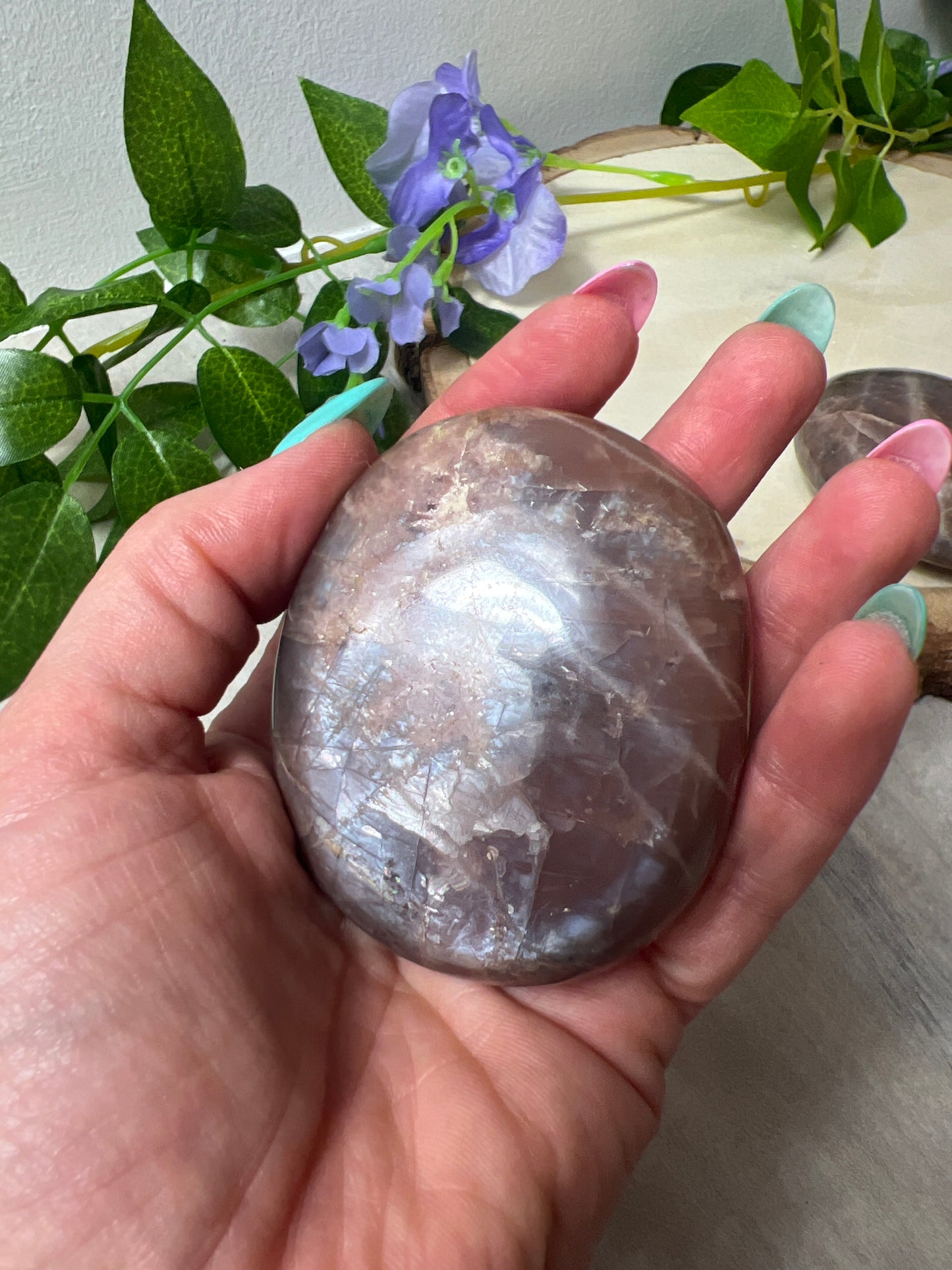 Peach Moonstone XL Palm