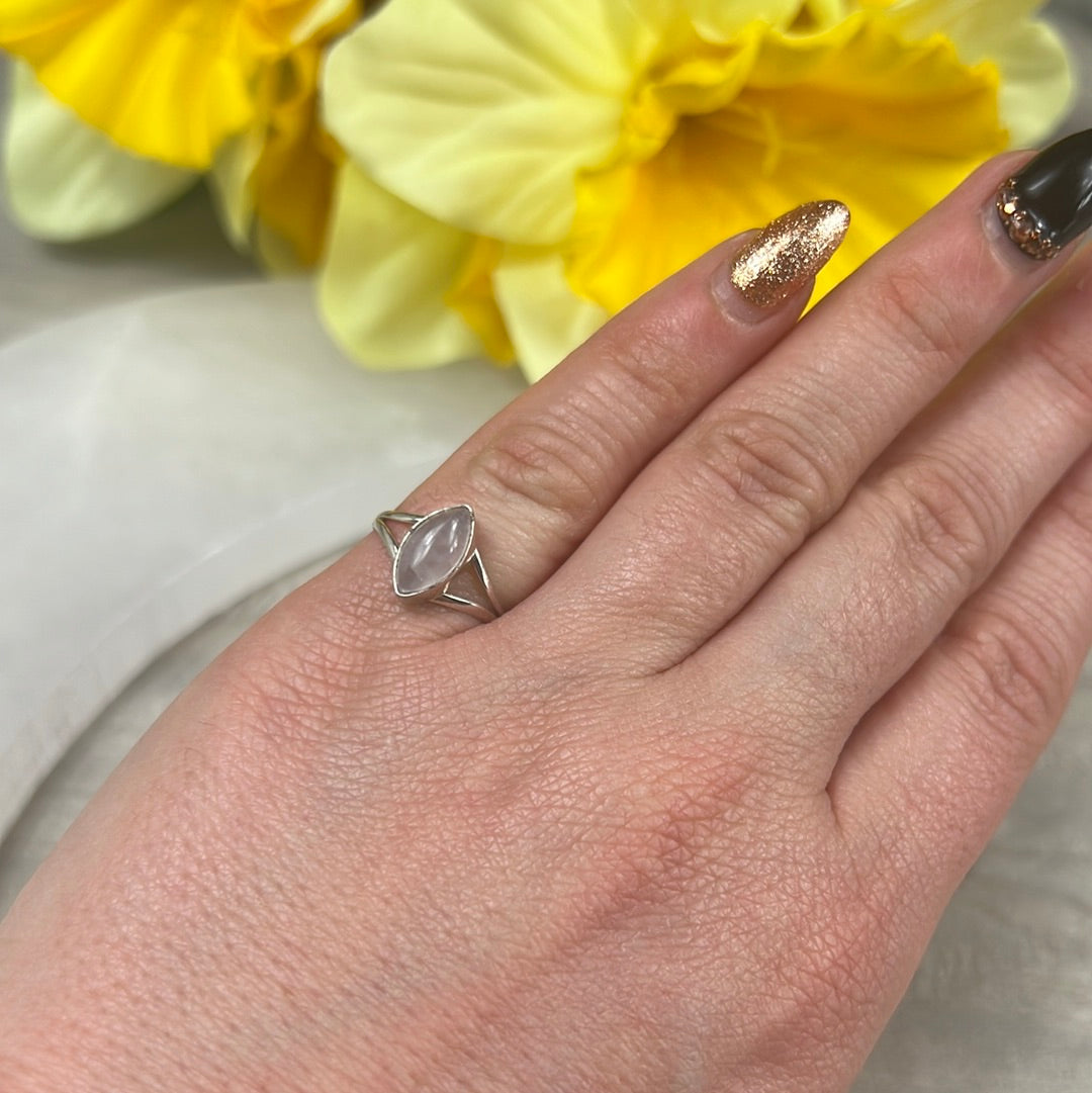 Rose Quartz 925 Sterling Silver Ring -  Size J 1/2