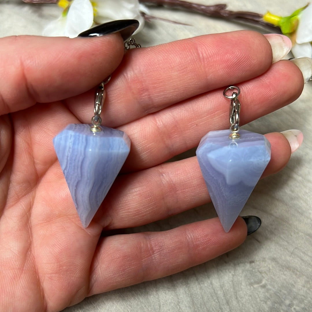 Blue Lace Agate Pendulum / Dowser