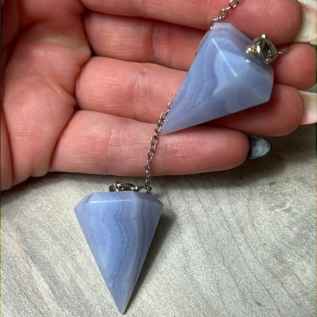 Blue Lace Agate Pendulum / Dowser