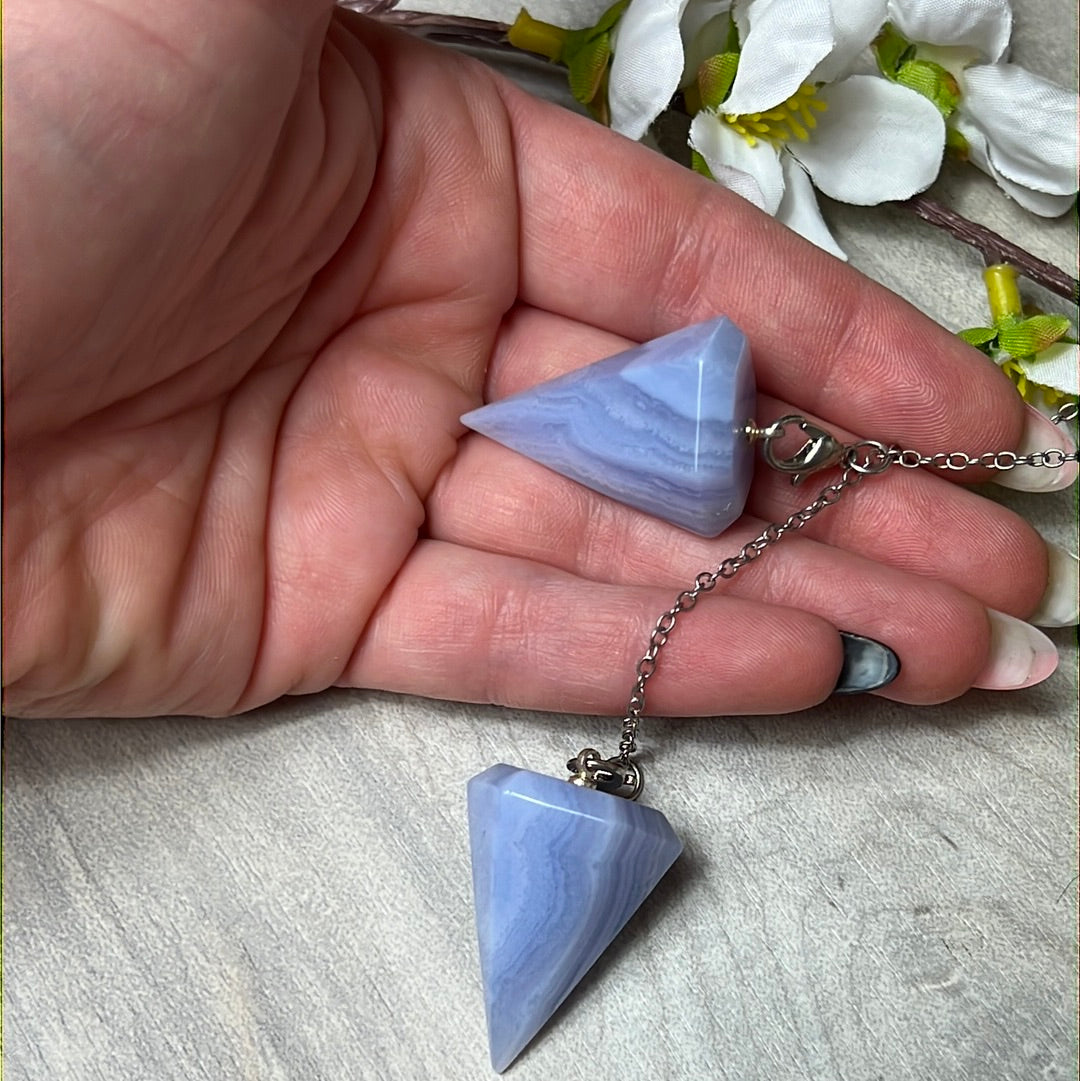 Blue Lace Agate Pendulum / Dowser