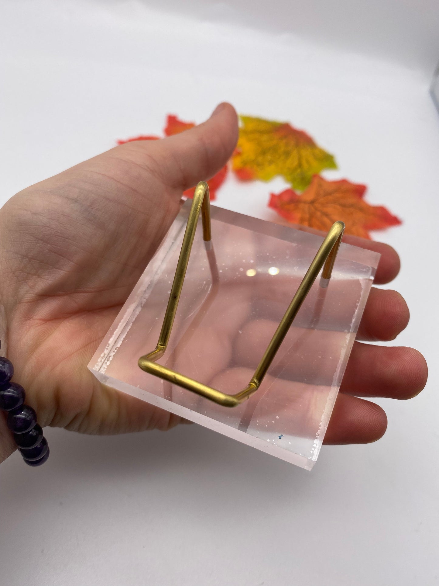 Plastic Perspex Arm Gold Display Stand