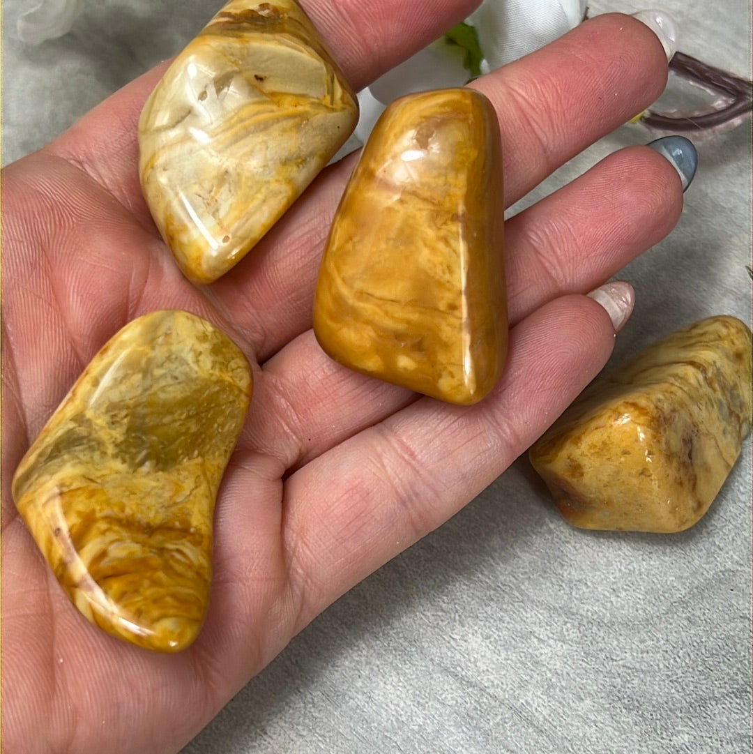 Large Yellow Jasper Tumble Tumblestone