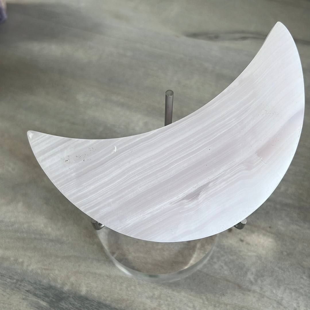 Plastic Perspex Silver Arm Display Stand - moon heart slice (round circle base)