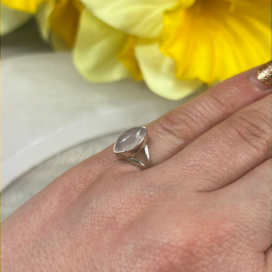 Rose Quartz 925 Sterling Silver Ring -  Size J 1/2