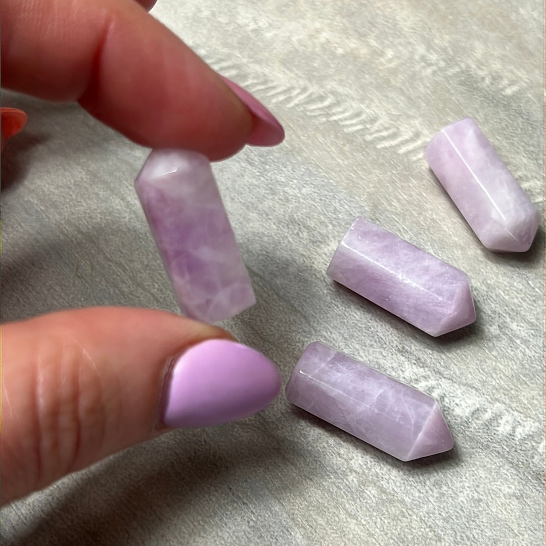 Mini Kunzite Tower Point