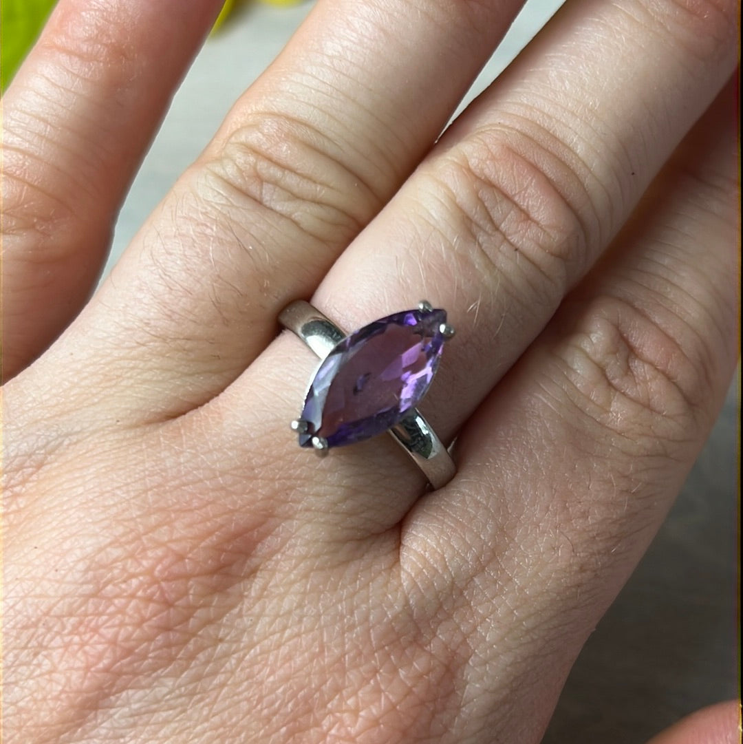 Amethyst Facet 925 Sterling Silver Ring -  Size Q