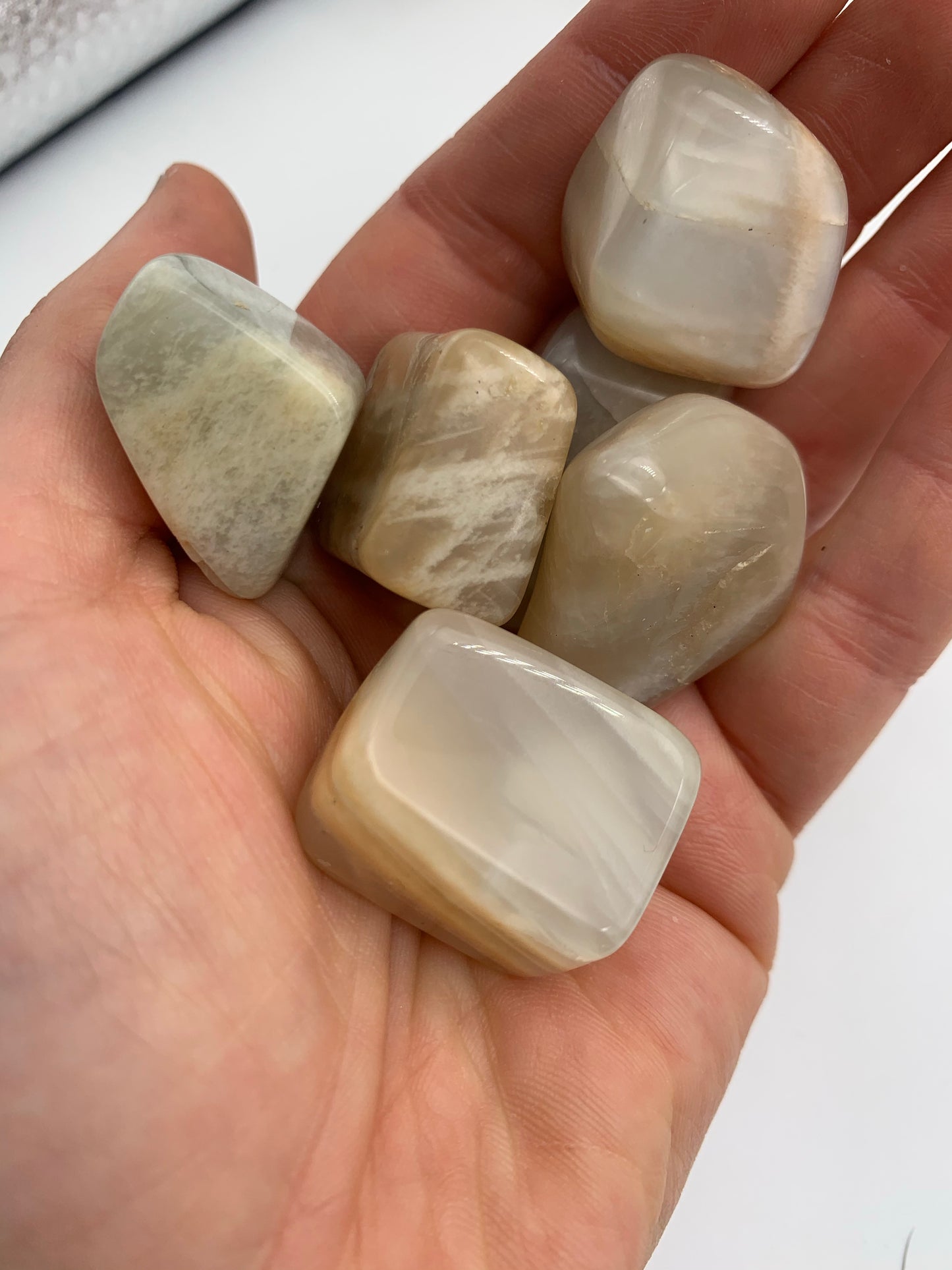 Peach Moonstone Tumble Tumblestone