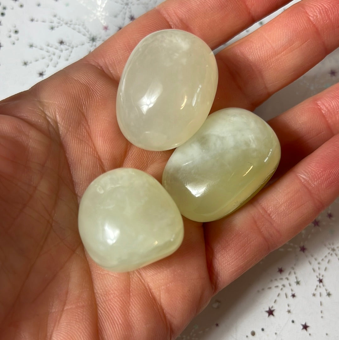 Green Jade Tumble Tumblestone