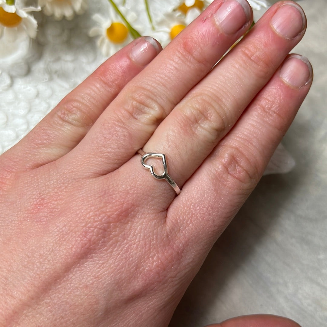 Amber Double Sided Heart Sterling 925 Silver Ring - Size N