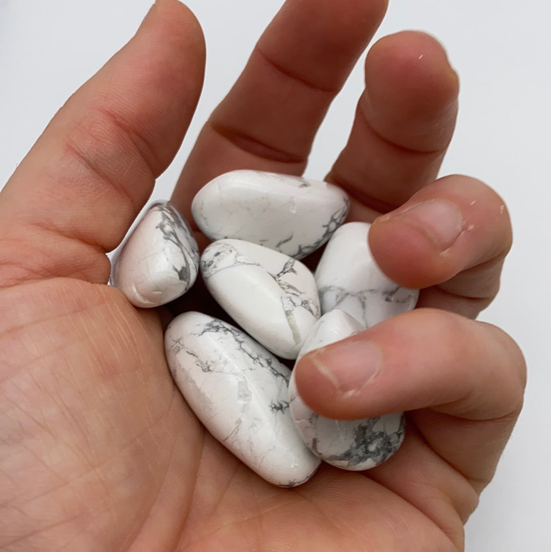 White Howlite polished tumble tumblestone
