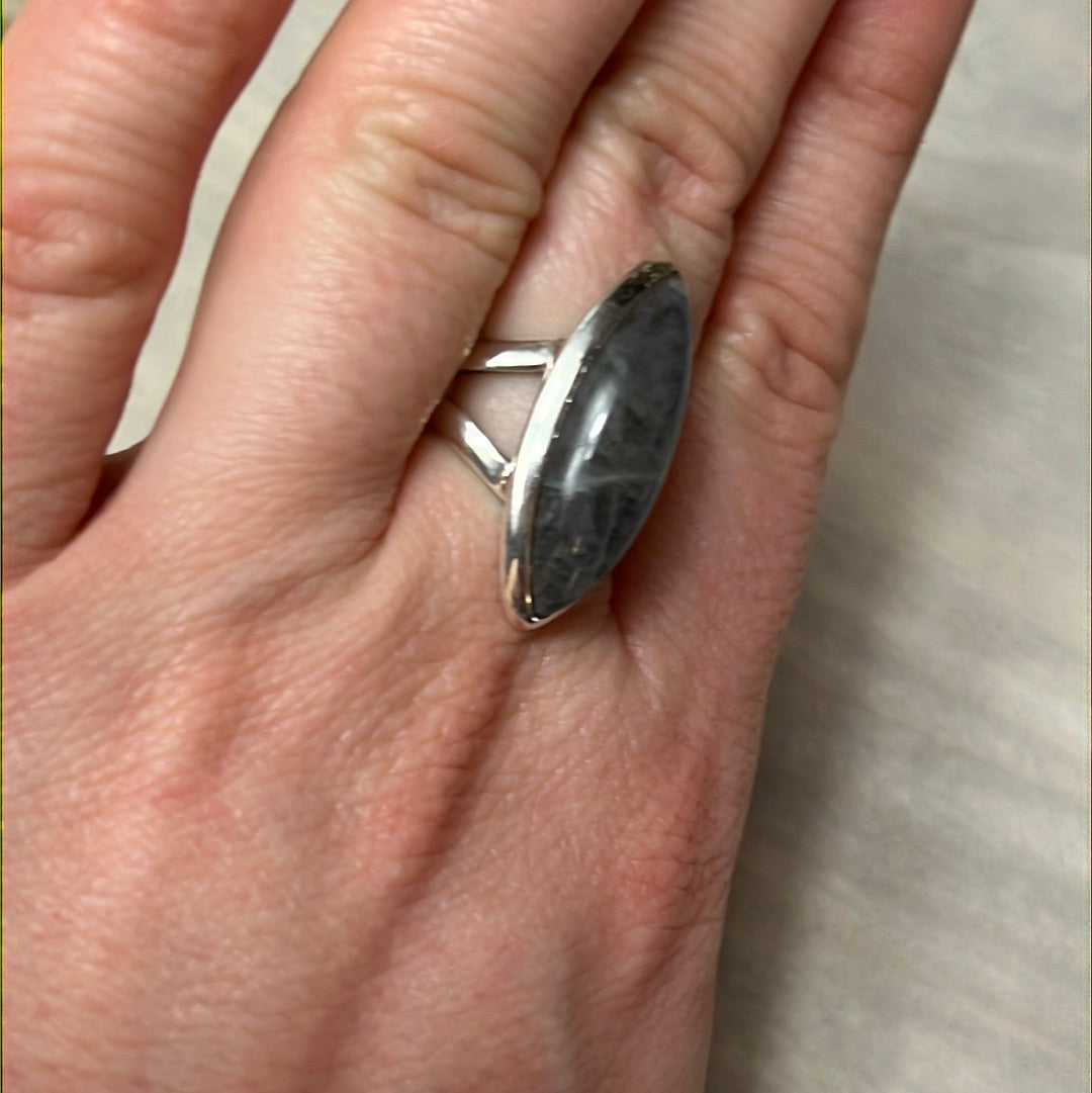 Labradorite 925 Silver Ring - Size N - N 1/2