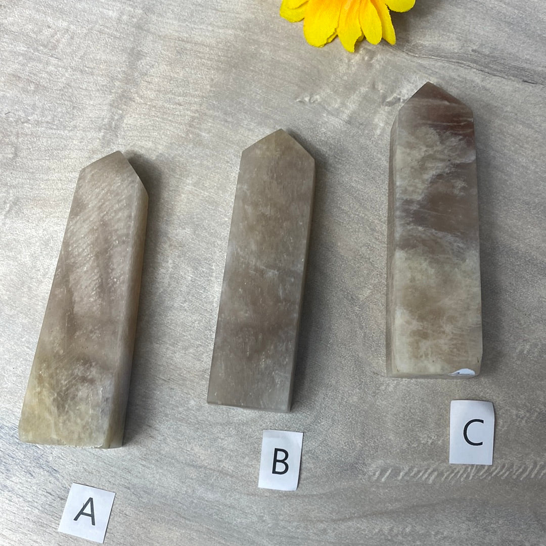 Belomorite - Cream Moonstone and Sunstone Towers