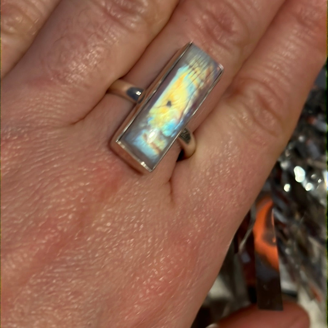 Moonstone 925 Silver Ring -  Size R 1/2