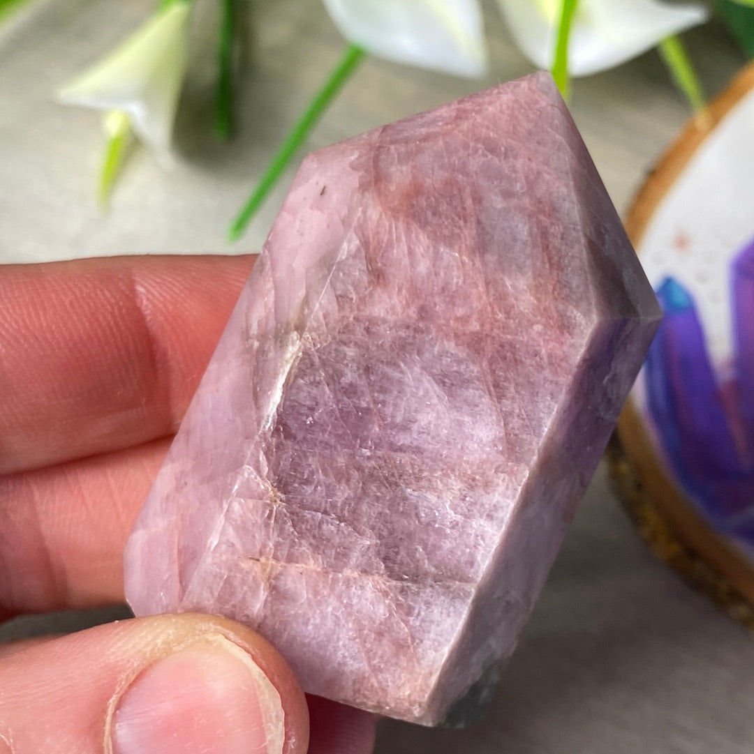 Kunzite Tower
