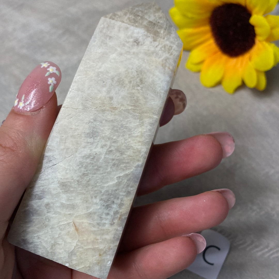Belomorite - Cream Moonstone and Sunstone Towers
