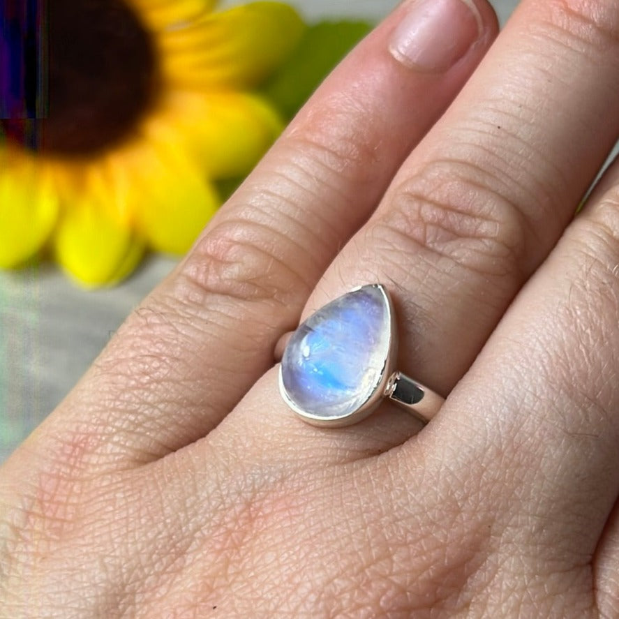 Rainbow Moonstone 925 Silver Ring - Size L - L 1/2 AA GRADE