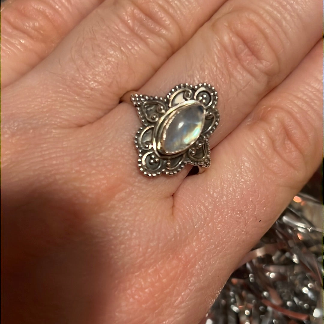 Moonstone 925 Silver Ring -  Size R 1/2