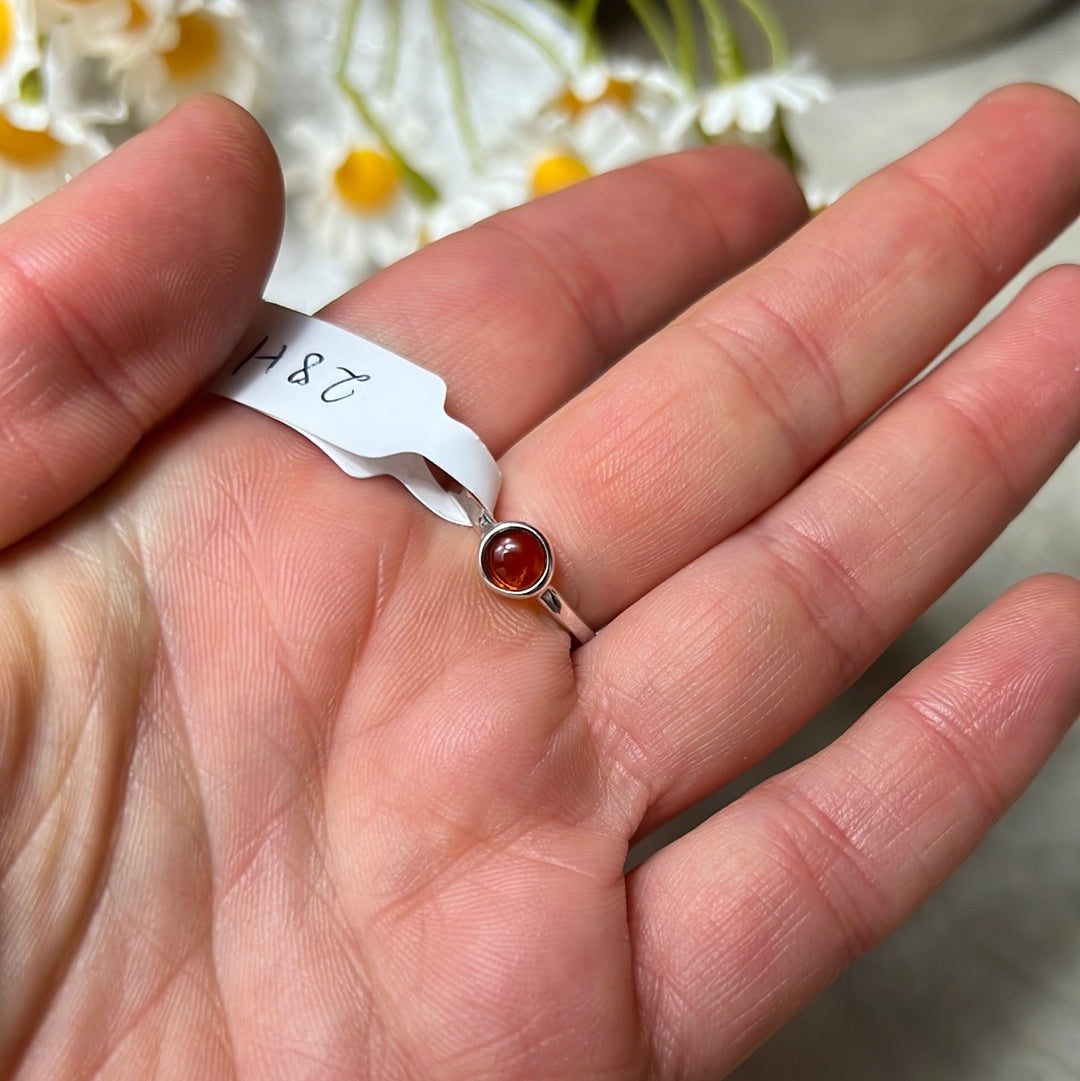 Amber Double Sided Heart Sterling 925 Silver Ring - Size N