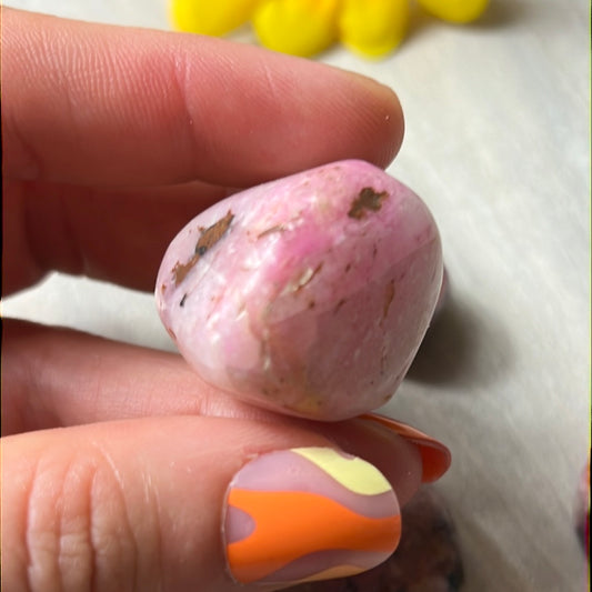 Calbalto Calcite Tumblestone